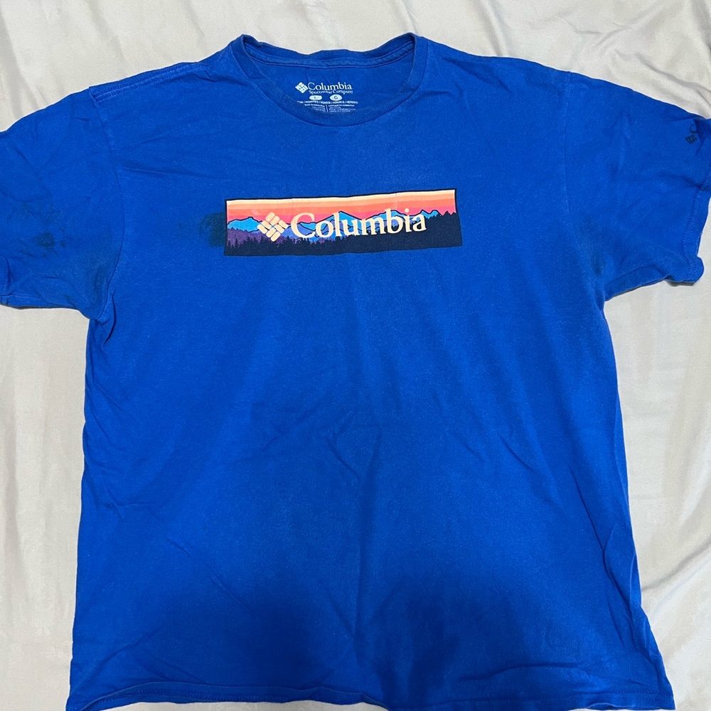 Columbia Men's Blue Graphic T-Shirt